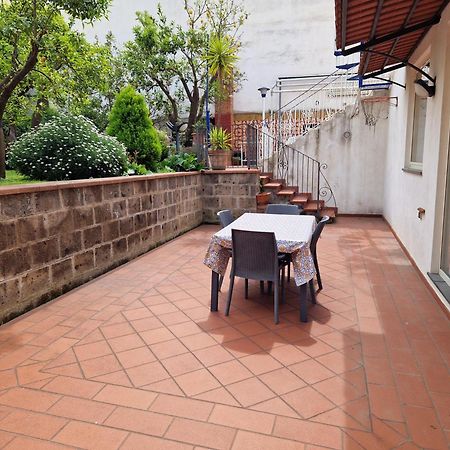 Apartamento Il Giardino Dei Gigli Meta Exterior foto