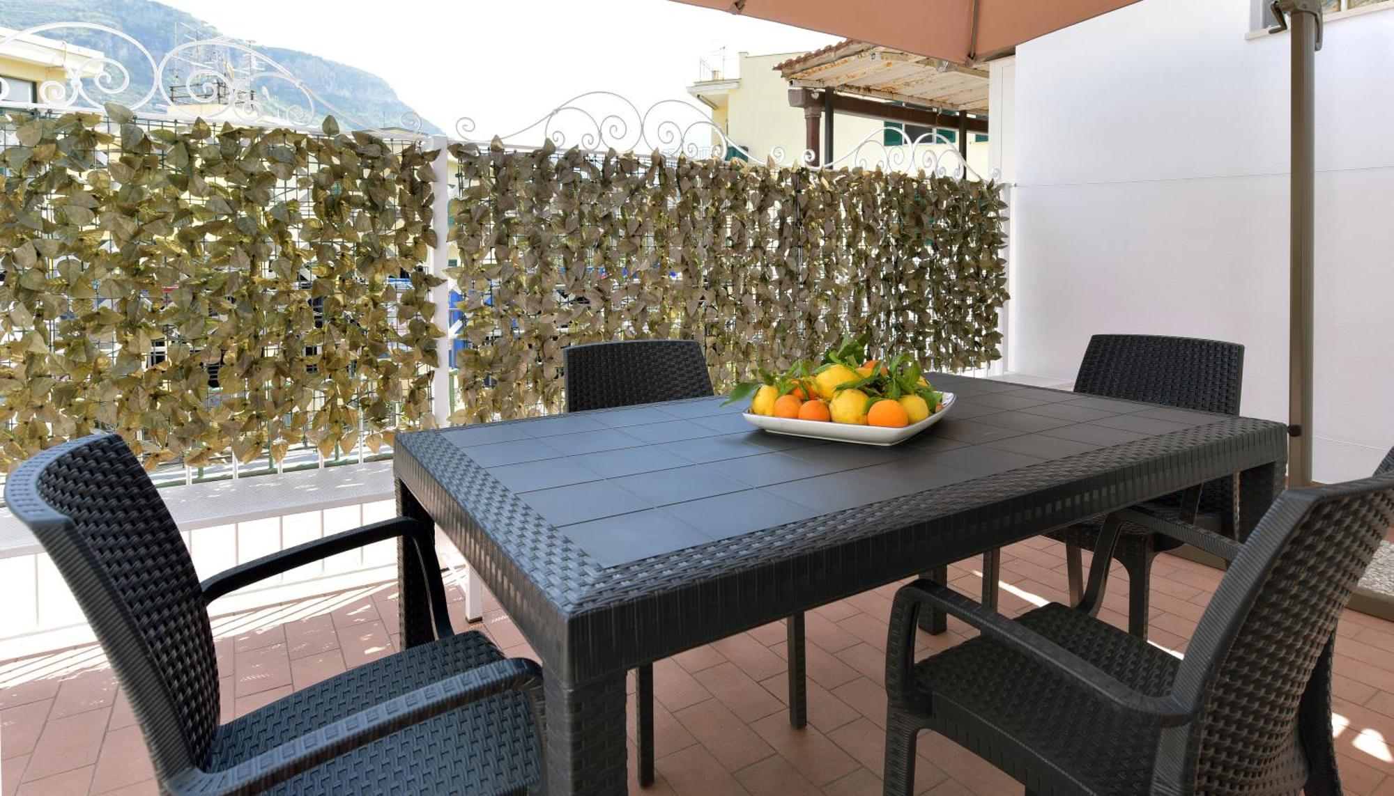 Apartamento Il Giardino Dei Gigli Meta Exterior foto